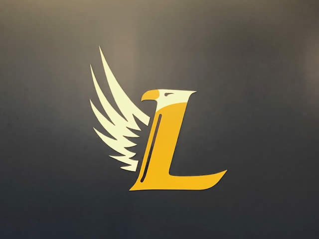 Dimensional Lettering Logo